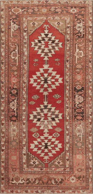 Antique Persian Geometric Serapi 73418 by Nazmiyal Antique Rugs