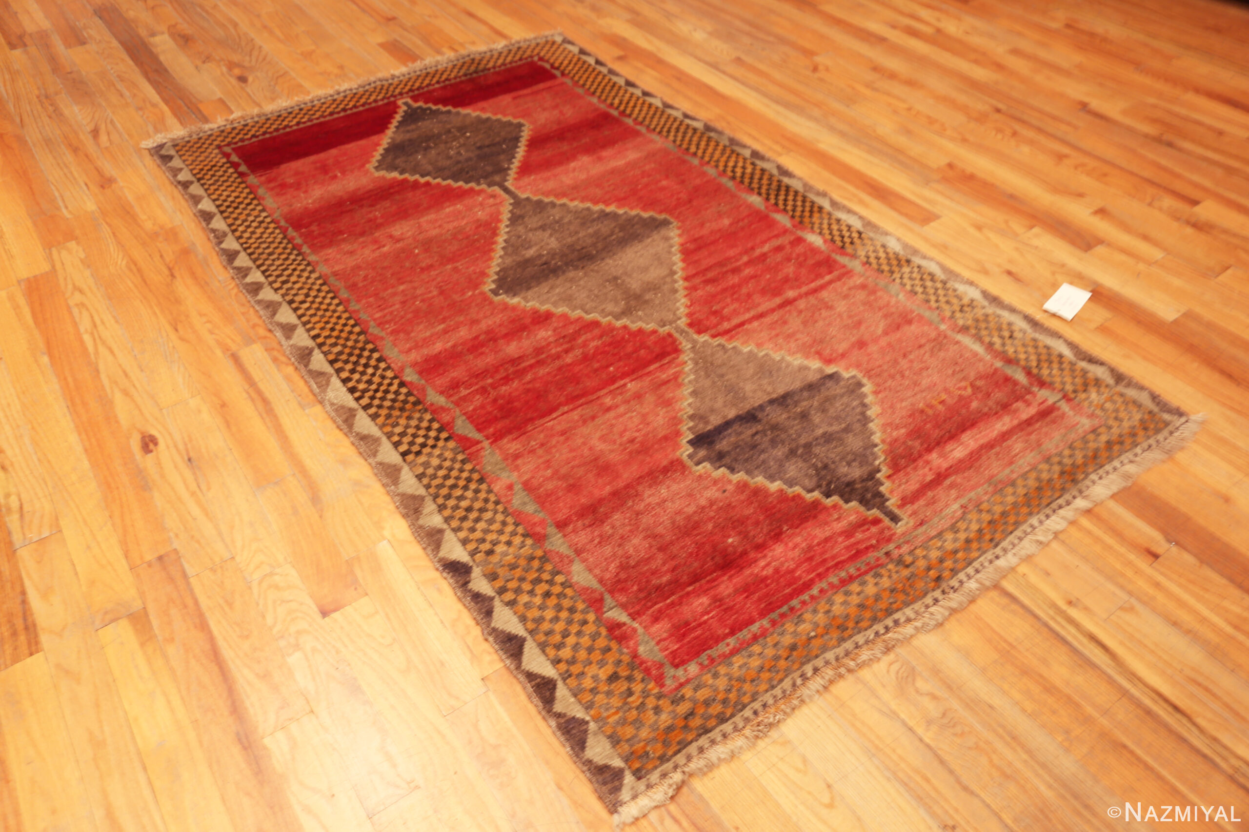 Vintage Persian Gabbeh Rug 73791 - Nazmiyal