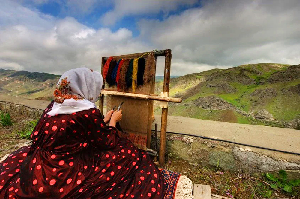 Caucasian Rug Weaving Loom Blog