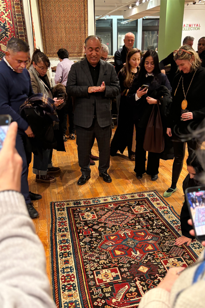 Examining a Rug in Seminar 3