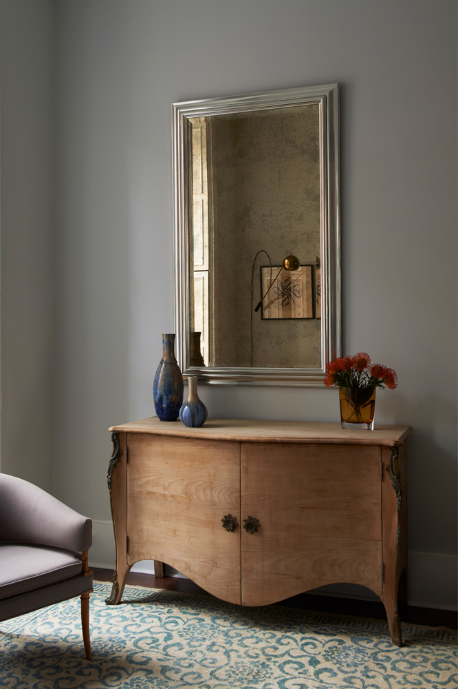 Pappas Miron Mirror Interior