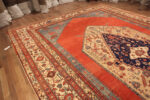 Top of Large Antique Persian Serapi Rug 74076 by Nazmiyal Rugs