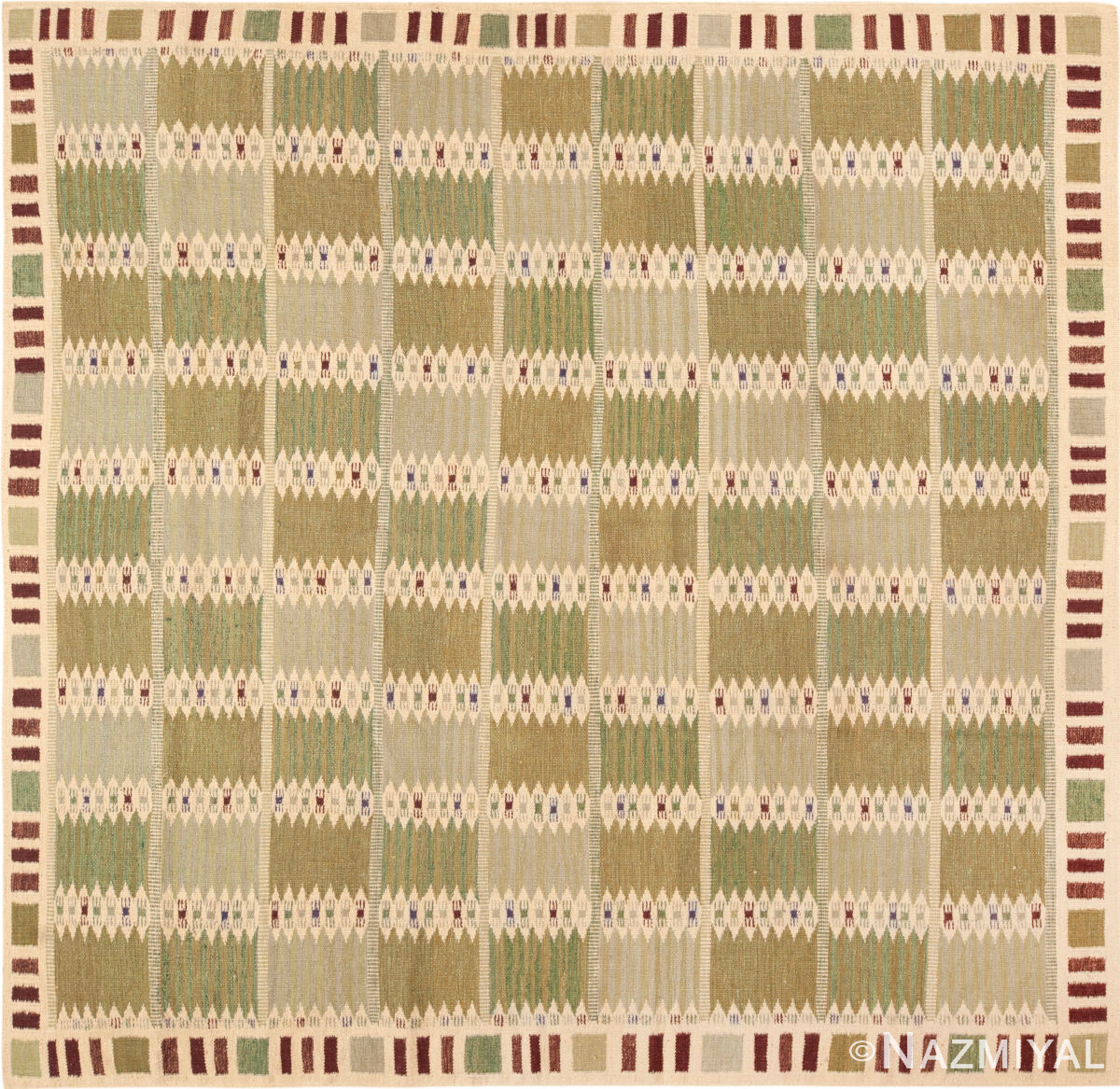 Modern Swedish-Style Kilim Rug 74393 by Nazmiyal Rugs