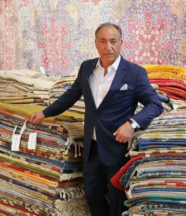 Jason Nazmiyal at Nazmiyal Collection