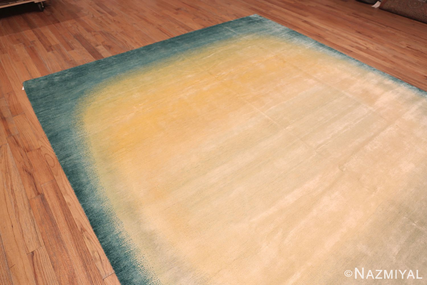 Floor View of Modern Contemporary Rug 30036 by Nazmiyal Collection